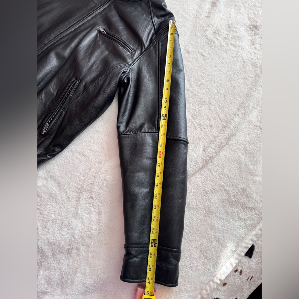 Willson Black Leather Jacket - Picture 16 of 17